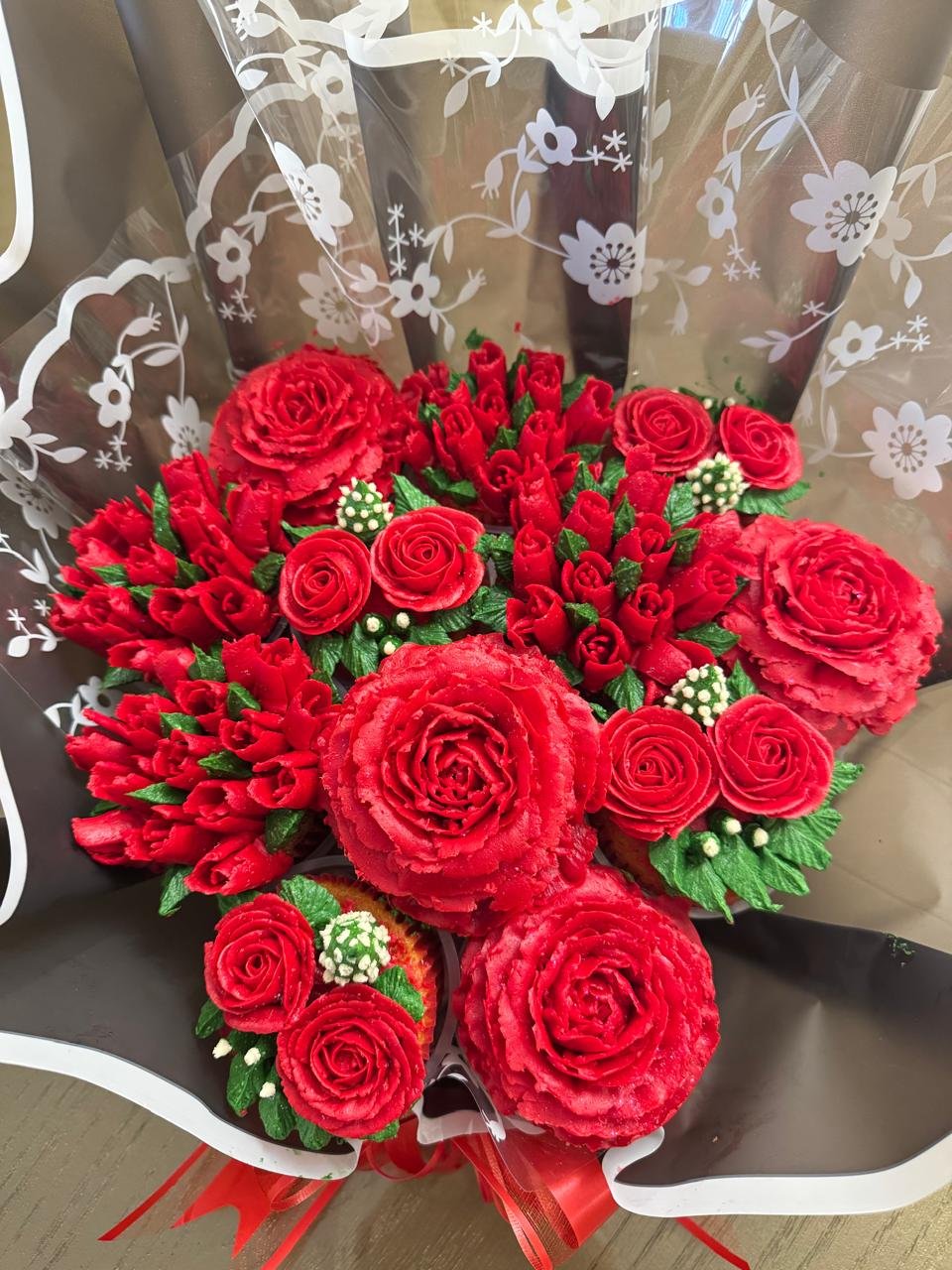 بوكس الكب كيك 12 قطعه